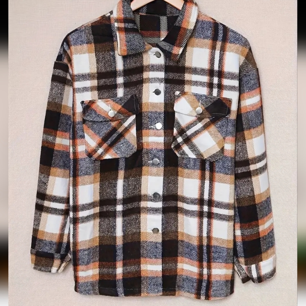 NEW flannel Shacket - Picture 4 of 9